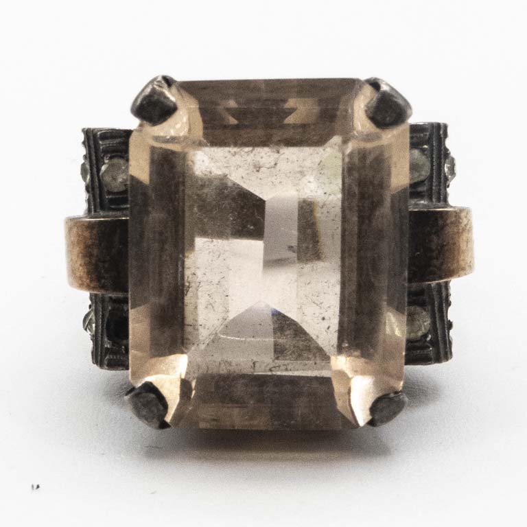 Anillo de Plata con Cristal Rectangular Grande