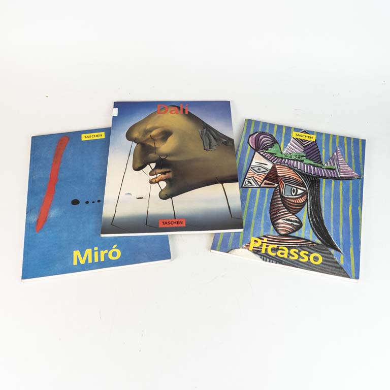 3 libros de pintura de editorial Taschen: Pablo Picasso, Salvador Dalí y Joan Miró.